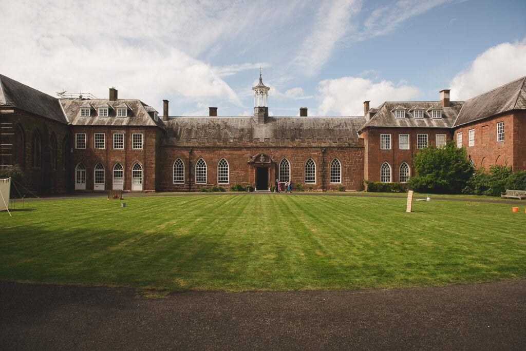 Hartlebury Castle carriage circle
